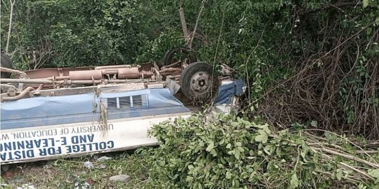 uew bus rolls off road at Aperede