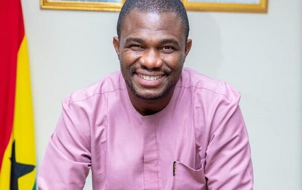 Ghana Mampanyin apaw GES Kwankyerɛfo Panyin fofor.