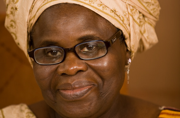 Ɔbemfo Ama Ata Aidoo – Kasadwinkyerɛwfo a ɔnam n’akyerɛw do koe maa mbaa na Ebibiman amambra