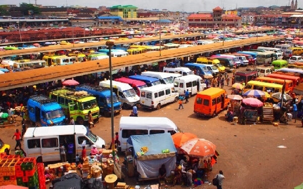 Edutɔnfo a wɔtɔn ndur wɔ kaar mu – ɔhaw a aban ebu n’enyi egu do