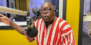 Wɔn a wɔkra nneɛma firi amanɔne ne wɔn a wɔde nneɛma mane kɔ amanɔne kuo no akasa