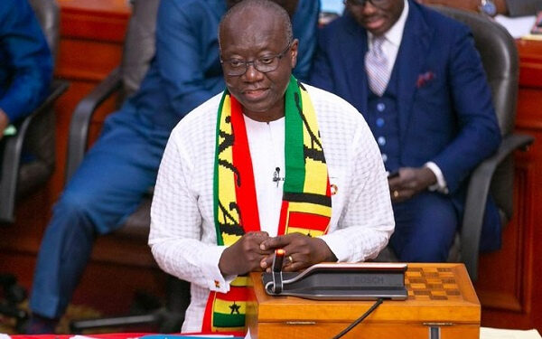 Aban no de nhyehyɛeɛ ahodoɔ 13 binom a ɔde rebɛtete ɔman no kabɔ so wɔ 2023 abɛto dwa