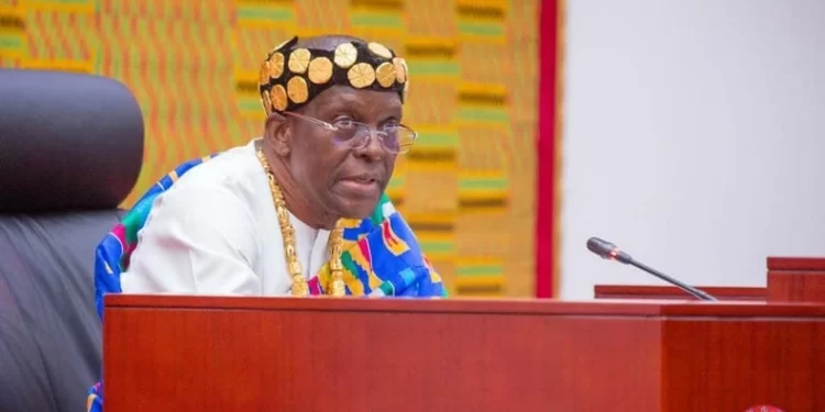 Mmarahyɛbadwam Kasamafo no redane abatoɔ nhyehyɛeɛ a wɔde retia Ken Ofori-Atta ama wɔatu no adeɛ so no ama Adhoc Agyinatufoɔ no ama wɔahwehwɛ mu bio