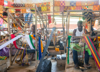 Bonwire Kentenwenebea. Ɔfa 1