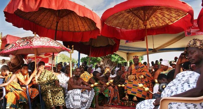 Takyiman apoɔ kɔfabaeɛ-Akan afahyɛ a agye din no mu baako abakɔsɛm