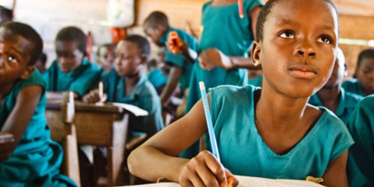 Sɛdeɛ Ghana nwomasua ne yɛn sukuukɔ ho nsɛm teɛ