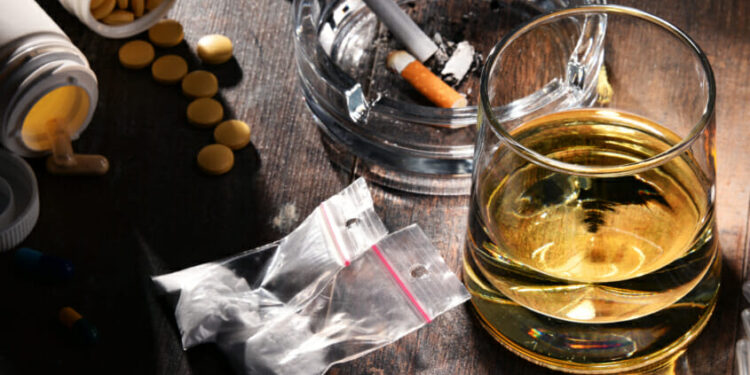 Nnubᴐnenom mu ntentantᴐ ho nsunsuanso bᴐne a εda adi wᴐ honam ani